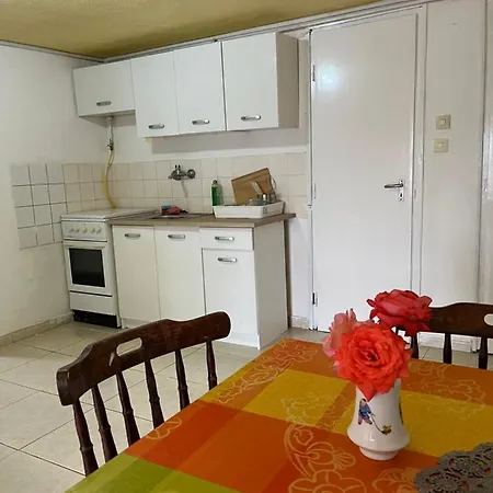 Rose Garden Apartment